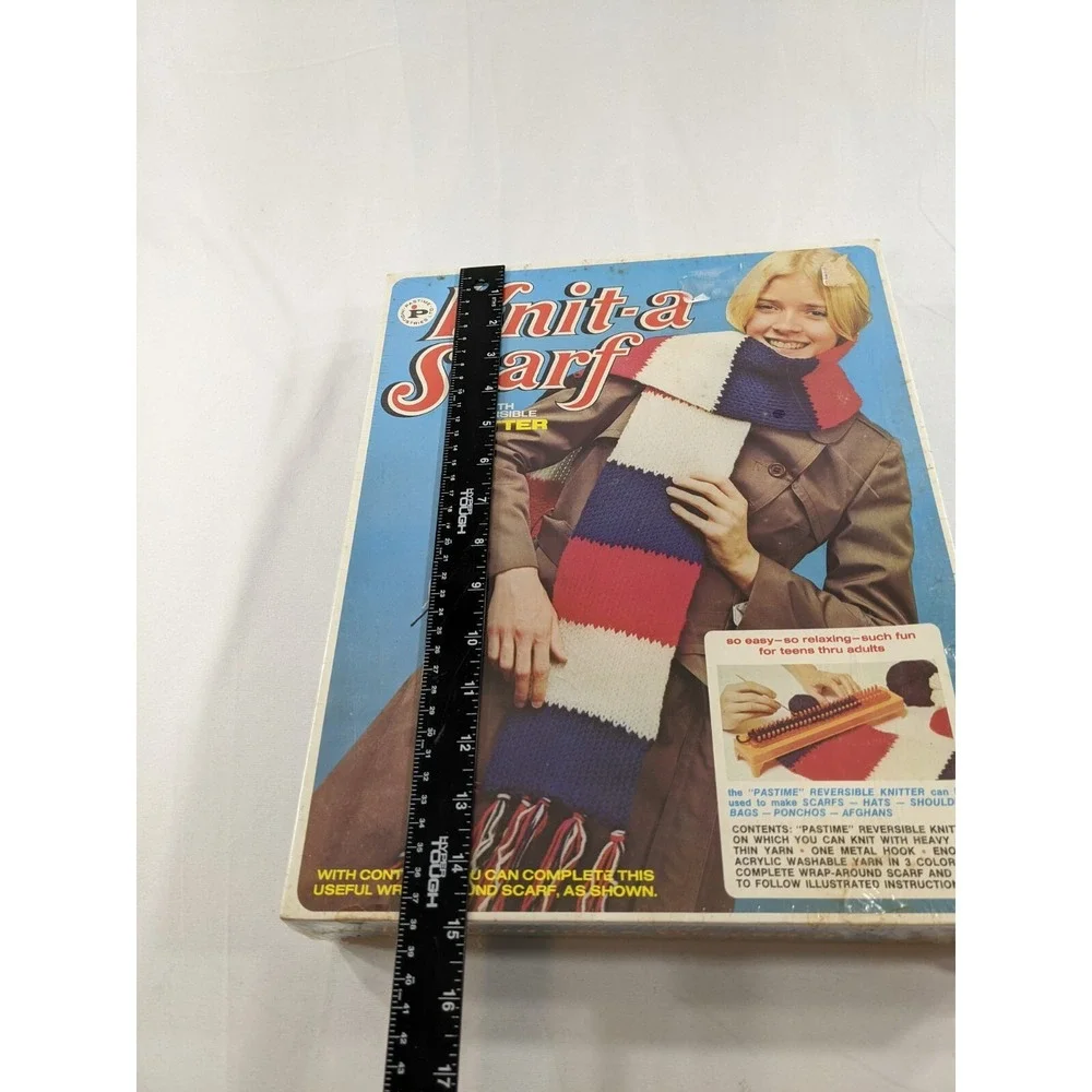 Vintage‎ Sealed Pastime Knit-a-scarf With reversible knitter (No 693p) 70s retro